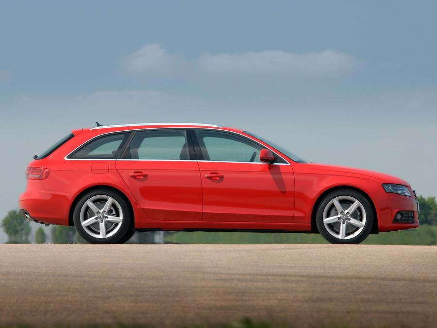  Audi A4 3.0 TDI Quattro Avant (B8, 8K) 2008 года  (UK) (фото 11 из 13)